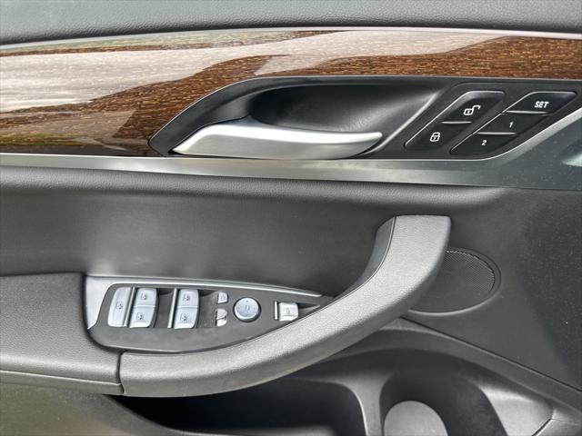 Photo of 2022 Alpine White BMW X3