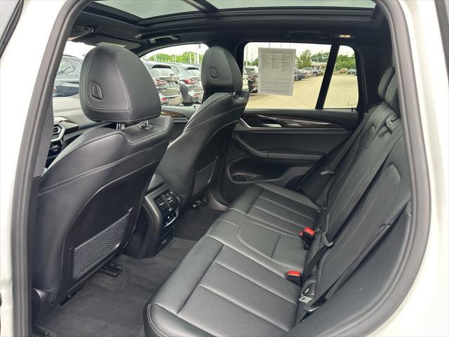 Photo of 2022 Alpine White BMW X3