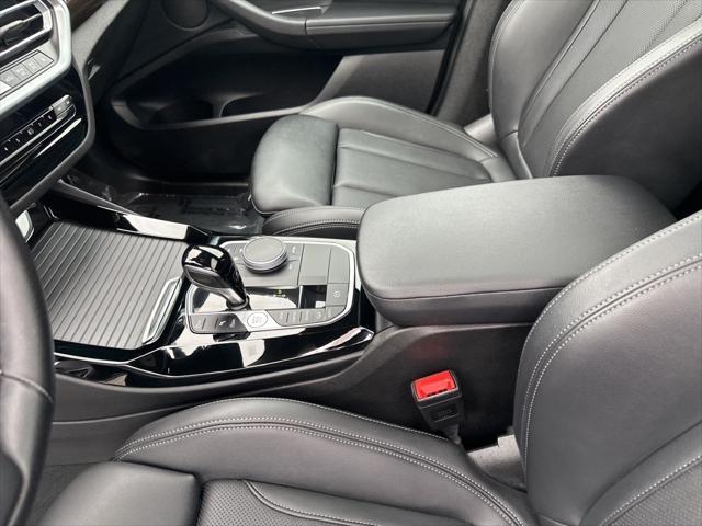 Photo of 2022 Alpine White BMW X3