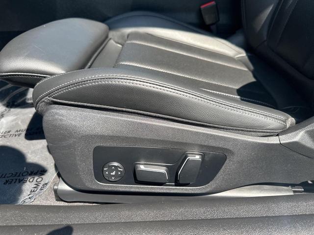 Photo of 2025 White BMW 430