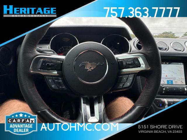 Photo of 2016 Silver Ford Mustang