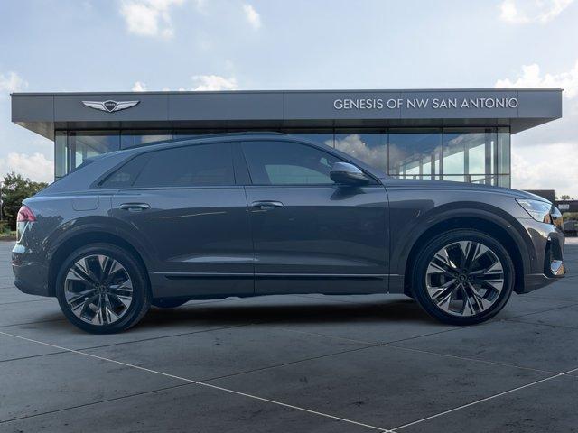 Photo of 2024 Samurai Gray Metallic Audi Q8