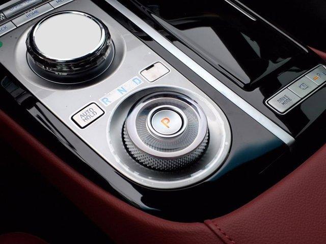 Photo of 2024 Vik Black Genesis G80
