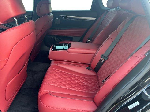 Photo of 2024 Vik Black Genesis G80