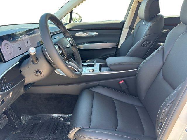 Photo of 2026 Uyuni White Genesis GV70