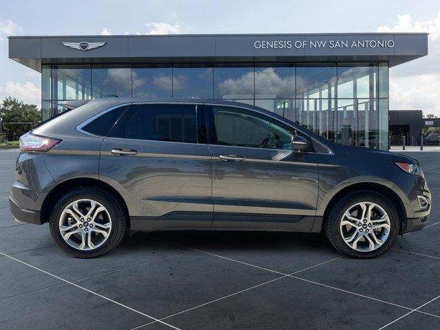 Photo of 2017 Magnetic Metallic Ford Edge