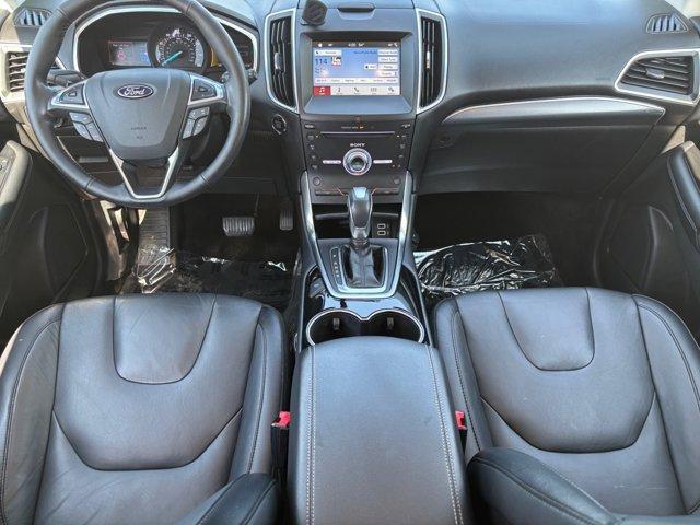 Photo of 2017 Magnetic Metallic Ford Edge