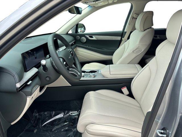 Photo of 2025 Savile Silver Genesis GV80