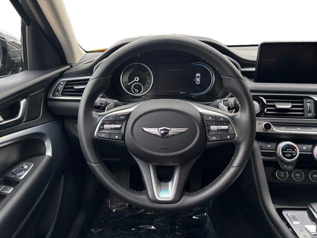 Photo of 2022 Makalu Gray Genesis G70