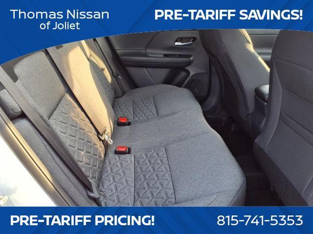 Photo of 2025 Aspen White Tri Nissan Kicks