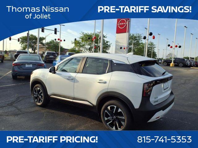 Photo of 2025 Aspen White Tri Nissan Kicks
