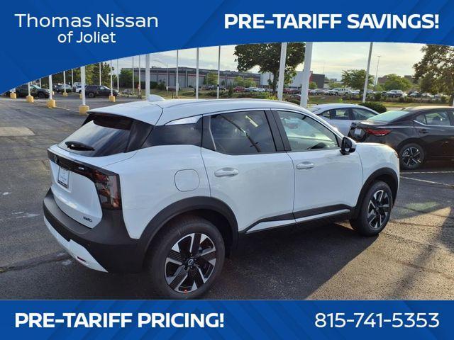 Photo of 2025 Aspen White Tri Nissan Kicks