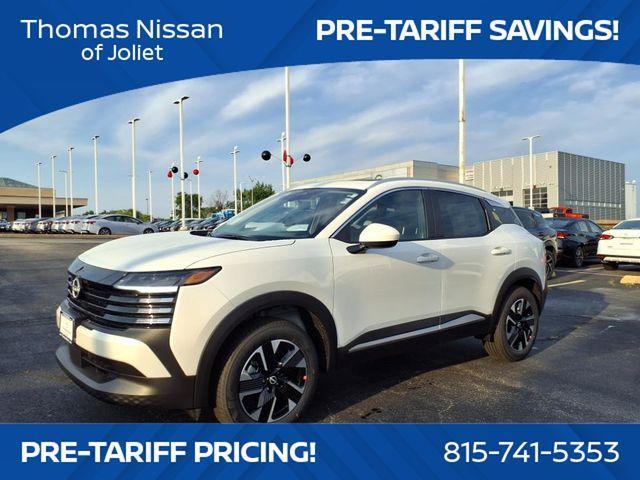 Photo of 2025 Aspen White Tri Nissan Kicks
