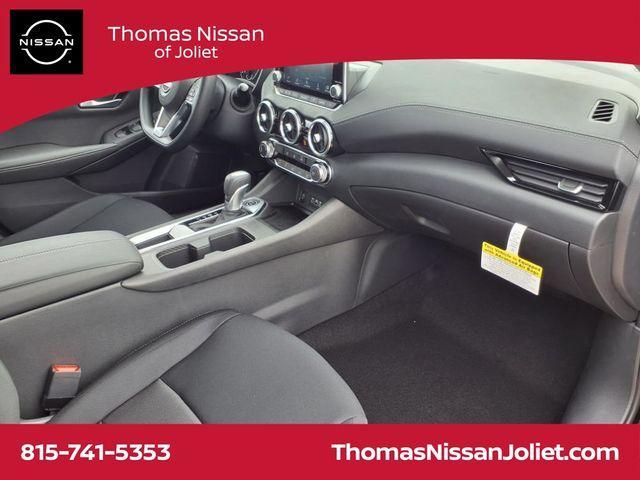 Photo of 2025 Black Nissan Sentra