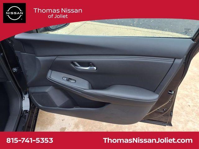 Photo of 2025 Black Nissan Sentra