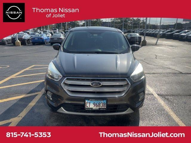 Photo of 2017 Gray Ford Escape