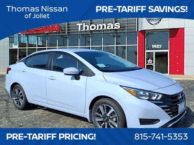 Photo of 2025 Gray Sky Pearl Nissan Versa