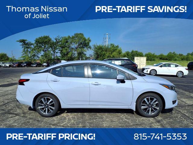 Photo of 2025 Gray Sky Pearl Nissan Versa