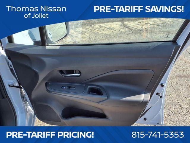 Photo of 2025 Gray Sky Pearl Nissan Versa