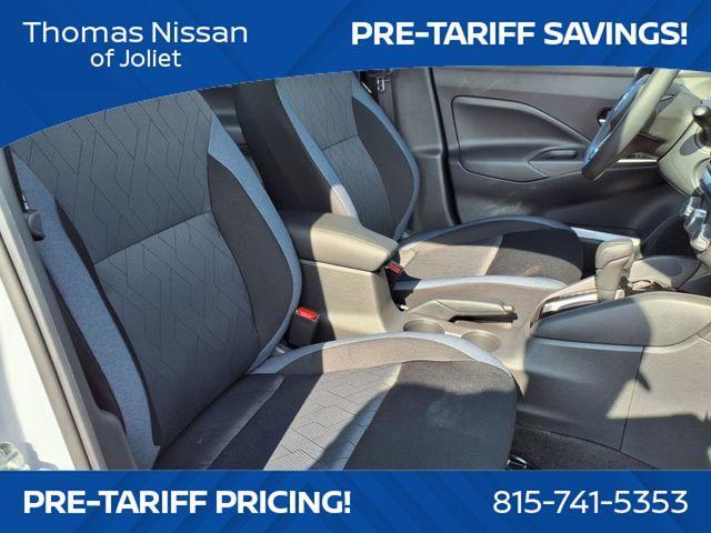 Photo of 2025 Gray Sky Pearl Nissan Versa