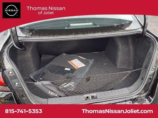 Photo of 2025 Black Nissan Versa