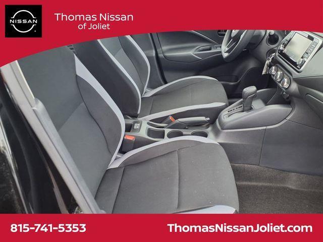 Photo of 2025 Black Nissan Versa