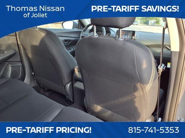 Photo of 2025 Gun Metallic Nissan Sentra