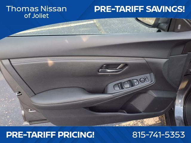 Photo of 2025 Gun Metallic Nissan Sentra