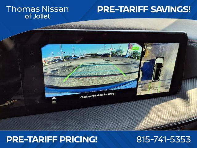 Photo of 2025 2t Ice Blk Roof Nissan Kicks