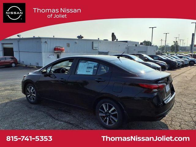 Photo of 2025 Black Nissan Versa