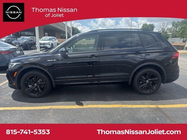 Photo of 2024 Deep Black Pearl Effect Volkswagen Tiguan