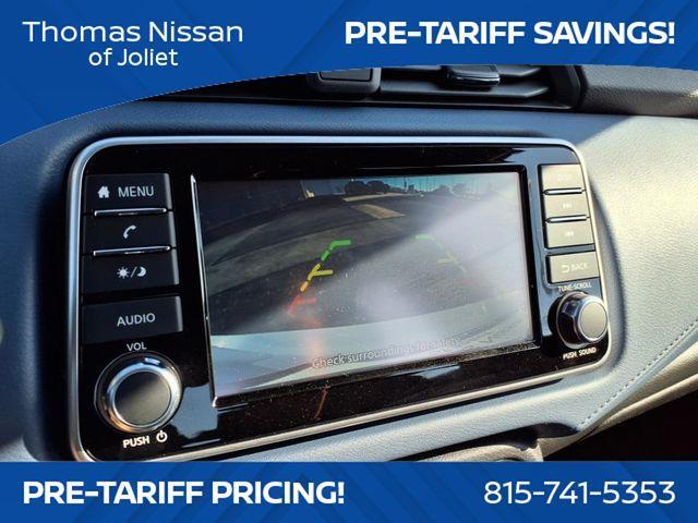 Photo of 2025 Gray Sky Pearl Nissan Versa