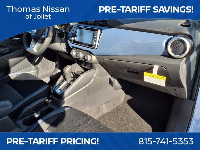 Photo of 2025 Gray Sky Pearl Nissan Versa