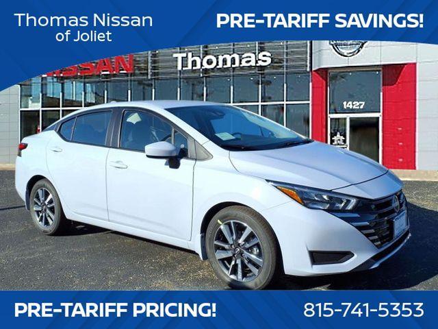 Photo of 2025 Gray Sky Pearl Nissan Versa