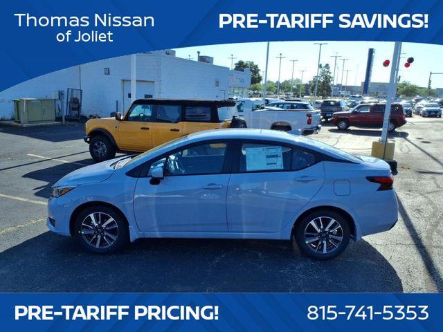 Photo of 2025 Gray Sky Pearl Nissan Versa