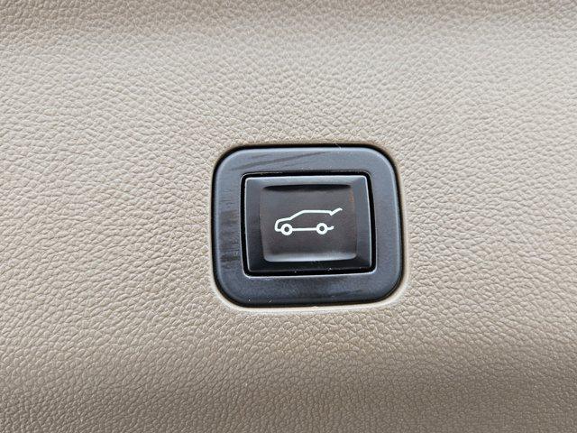 Photo of 2022 Onyx Black GMC Yukon XL