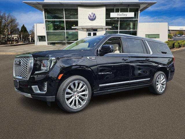 Photo of 2022 Onyx Black GMC Yukon XL