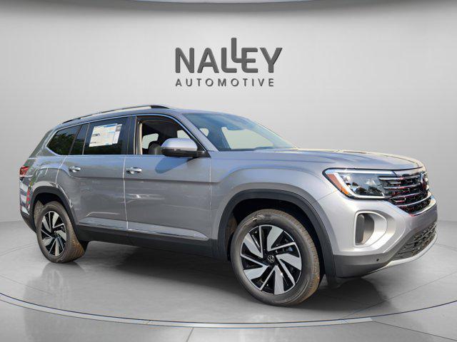 Photo of 2025 Silver Mist Metallic Volkswagen Atlas