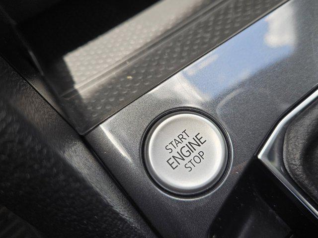 Photo of 2023 Opal White Pearl Volkswagen Tiguan