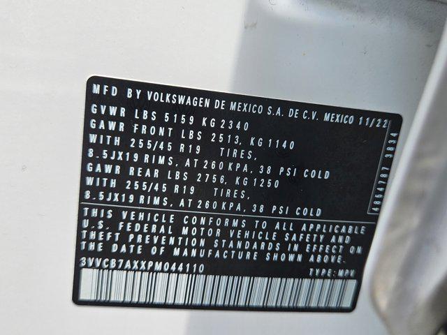 Photo of 2023 Opal White Pearl Volkswagen Tiguan