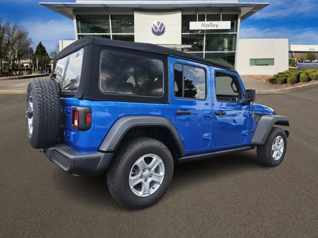 Photo of 2021 Hydro Blue Pearlcoat Jeep Wrangler Unlimited