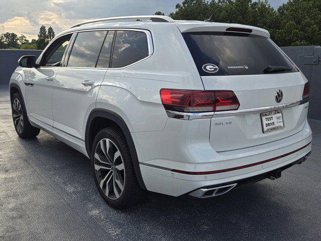 Photo of 2023 Opal White Pearl Volkswagen Atlas