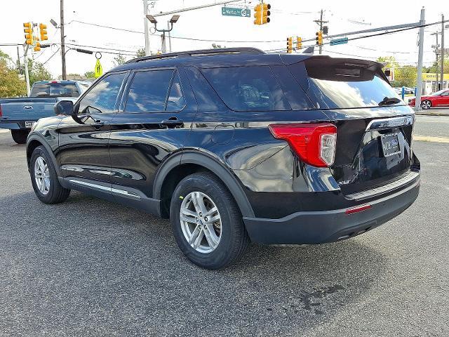 Photo of 2023 AGATE BLACK METALLIC Ford Explorer