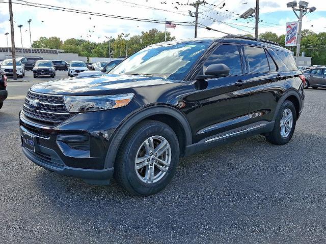 Photo of 2023 AGATE BLACK METALLIC Ford Explorer