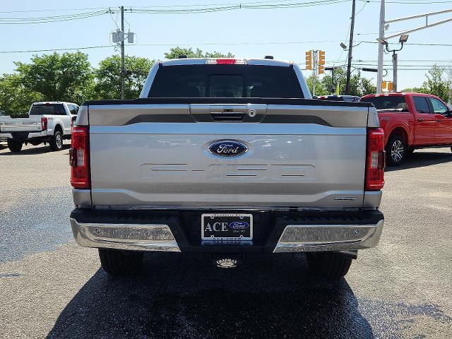 Photo of 2022 ICONIC SILVER METALLIC Ford F-150