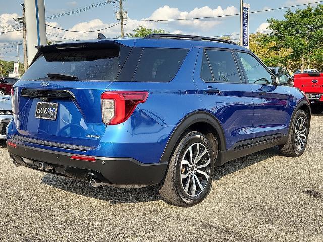 Photo of 2022 ATLAS BLUE METALLIC Ford Explorer