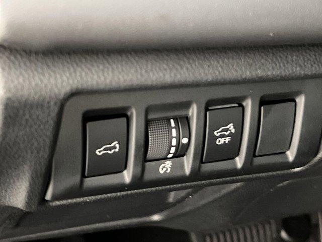Photo of 2022 Crystal White Pearl Subaru Outback