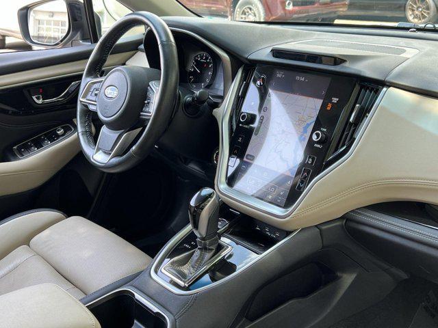 Photo of 2022 Crystal White Pearl Subaru Outback