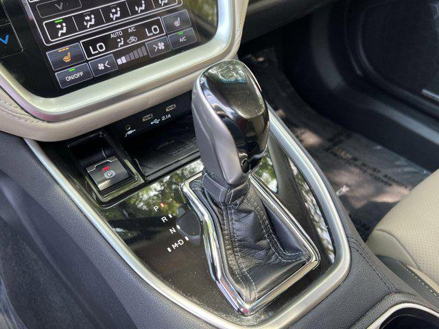 Photo of 2022 Crystal White Pearl Subaru Outback