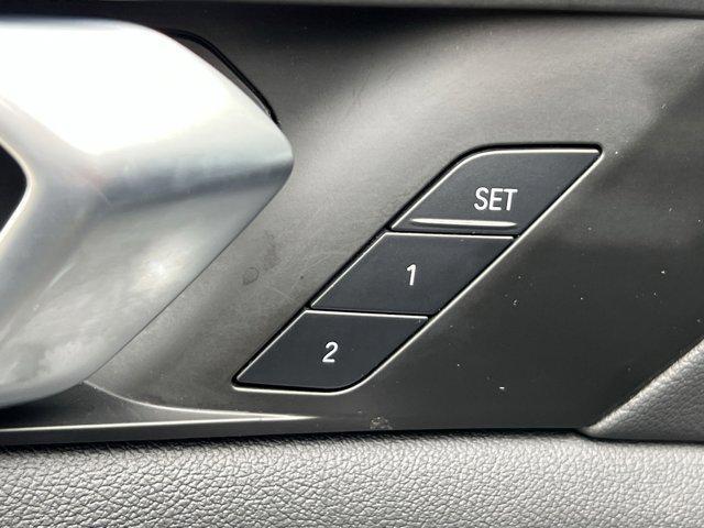 Photo of 2022 Black Sapphire Metallic BMW X5 PHEV